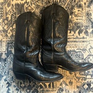 Women’s Dan post cowboy boots